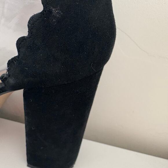 Marc Fisher Sahar d'Orsay Suede Scalloped Pumps Ankle Strap - Picture 4 of 10